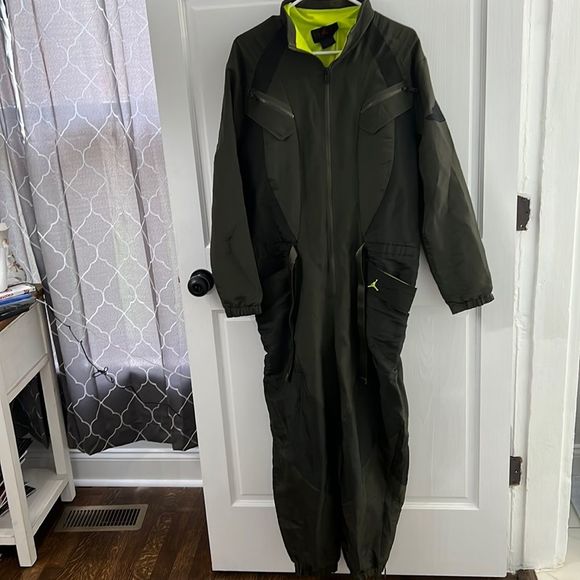 Air Jordan jumpsuit - Picture 1 of 17
